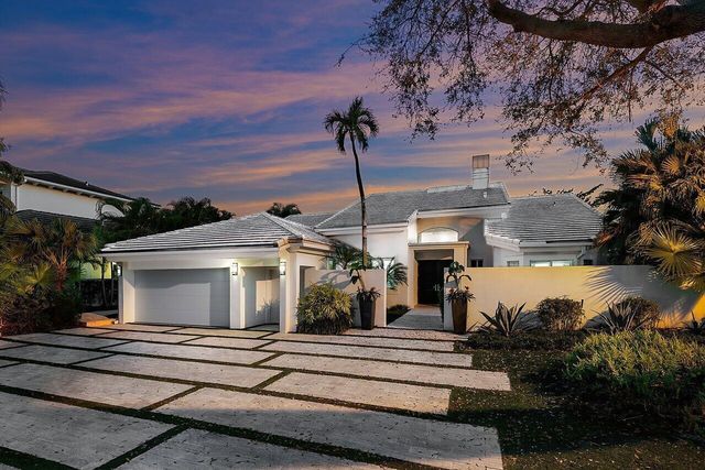 215 Island Drive, Jupiter, FL 33477