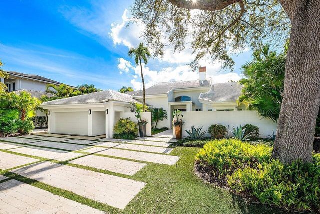 215 Island Drive, Jupiter, FL 33477