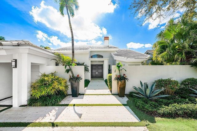 215 Island Drive, Jupiter, FL 33477