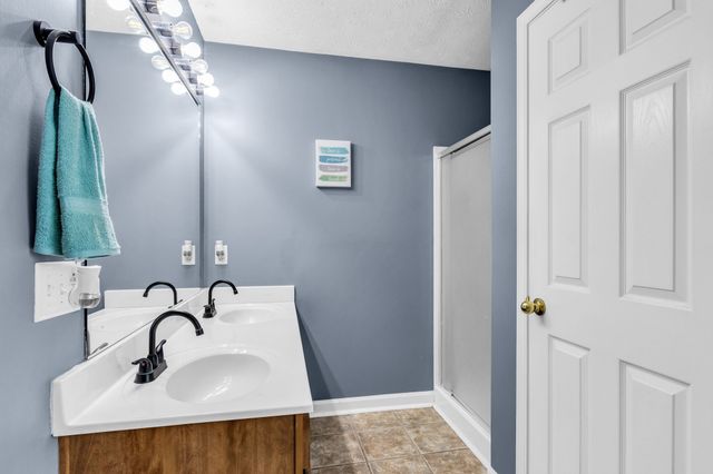 509 County Farm Rd, Murfreesboro, TN 37127