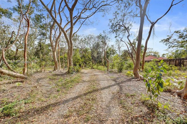 17150 SW 264th St, Miami, FL 33031