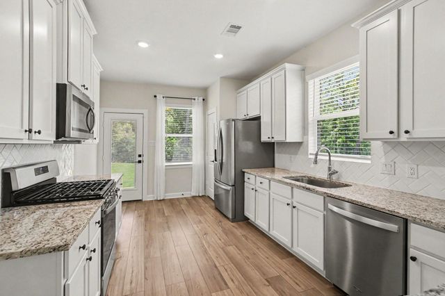 728 Fallen Hemlock Court, Conroe, TX 77304