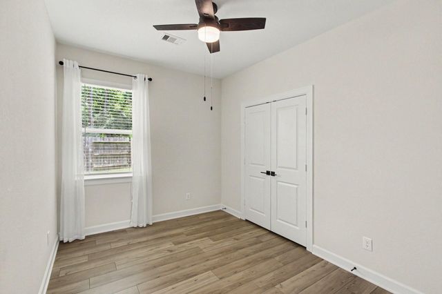 728 Fallen Hemlock Court, Conroe, TX 77304