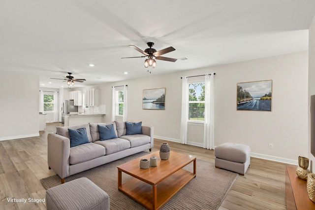 728 Fallen Hemlock Court, Conroe, TX 77304