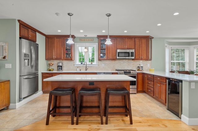 37 Drew Lane, Laconia, NH 03246