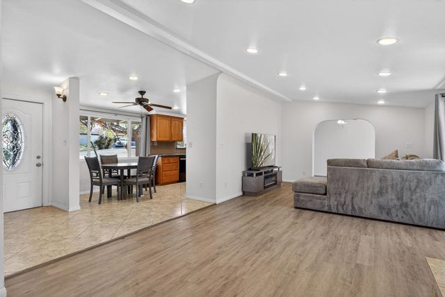 7504 Balsa Avenue, Yucca Valley, CA 92284