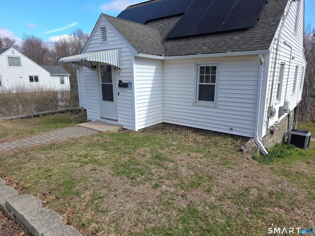 29 Esther Avenue, Waterbury, CT 06708