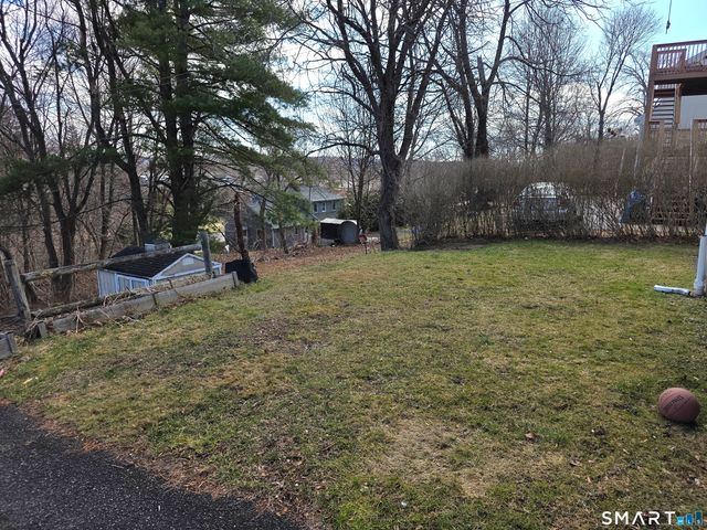 29 Esther Avenue, Waterbury, CT 06708