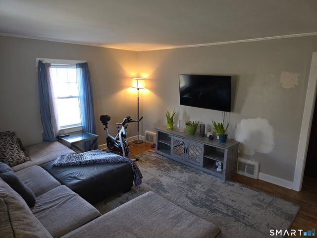 29 Esther Avenue, Waterbury, CT 06708