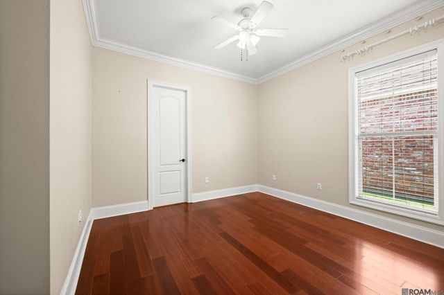 19537 S Harrells Ferry Rd, Baton Rouge, LA 70816