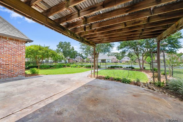 19537 S Harrells Ferry Rd, Baton Rouge, LA 70816