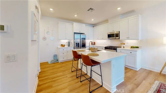 2221 Bluegrass Way, Rancho Mission Viejo, CA 92694
