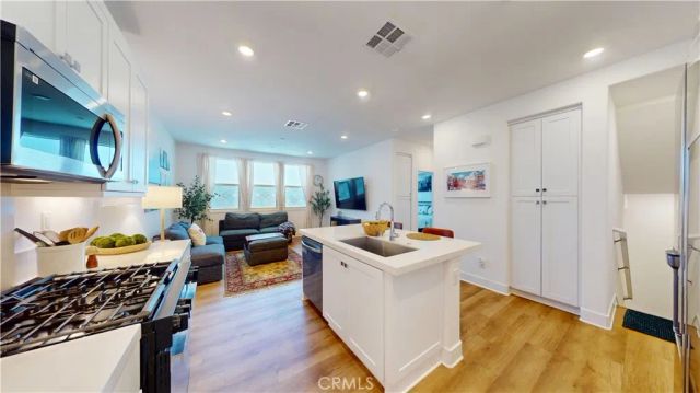 2221 Bluegrass Way, Rancho Mission Viejo, CA 92694