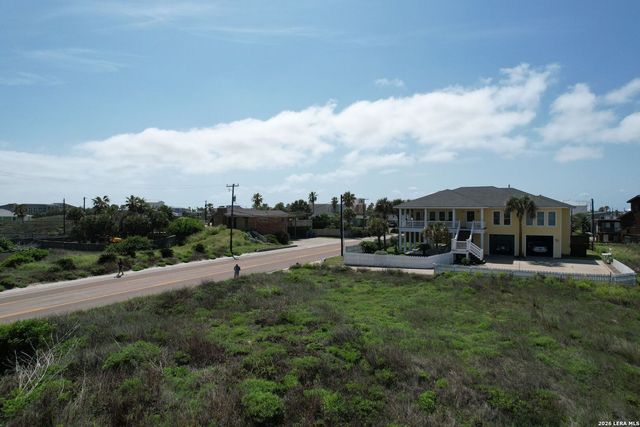 733 E Avenue G, Port Aransas, TX 78373