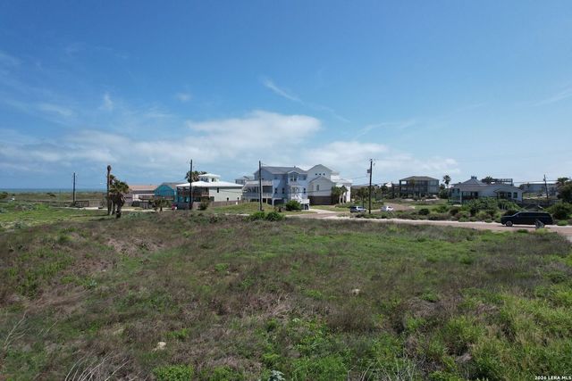 733 E Avenue G, Port Aransas, TX 78373
