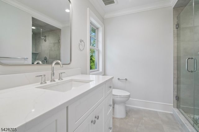 6 Benson Ct, Millburn Twp., NJ 07078