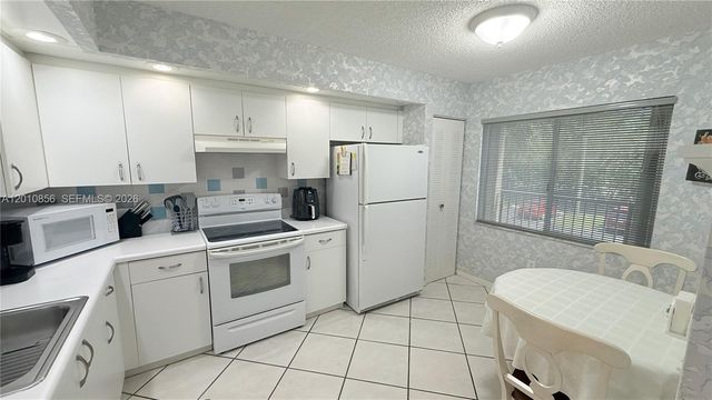 12651 SW 16th Ct 202B, Pembroke Pines, FL 33027