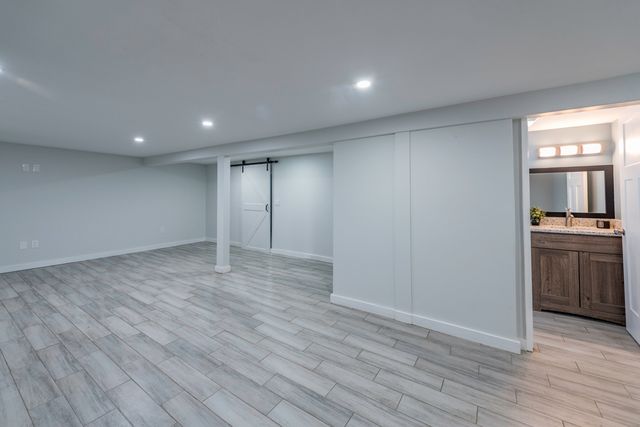 37155 N Shirley Drive, Gurnee, IL 60031