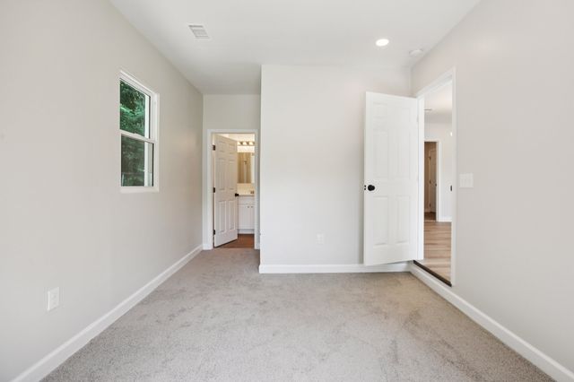 2117 Scott Ave, Nashville, TN 37216