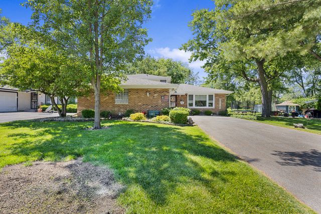 19200 S Champlain Avenue, Glenwood, IL 60425