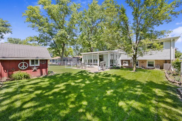19200 S Champlain Avenue, Glenwood, IL 60425