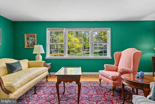 100 WOODED LN, Villanova, PA 19085