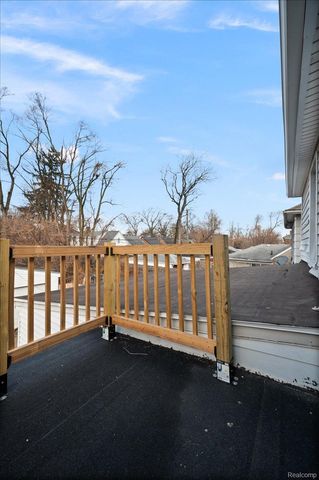 16569 Tracey Street, Detroit, MI 48235