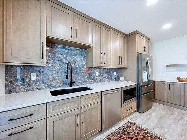 763 JOHN RINGLING BOULEVARD 36, Sarasota, FL 34236