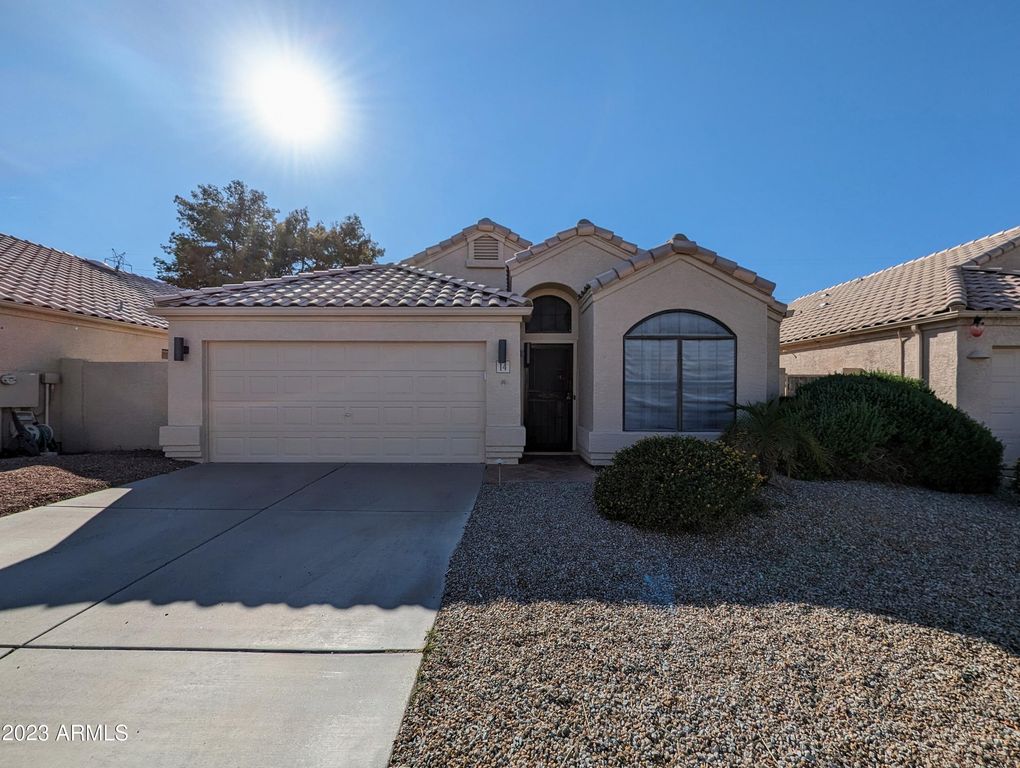 1902 N BARKLEY -- 14, Mesa, AZ 85203