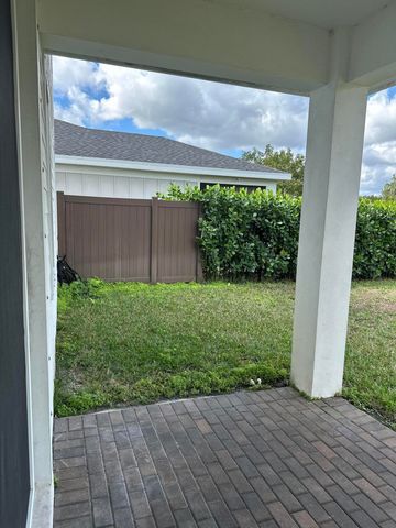 19747 Wheelbarrow Bend, Loxahatchee, FL 33470