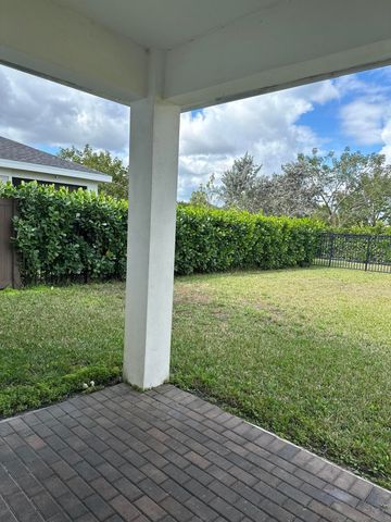 19747 Wheelbarrow Bend, Loxahatchee, FL 33470