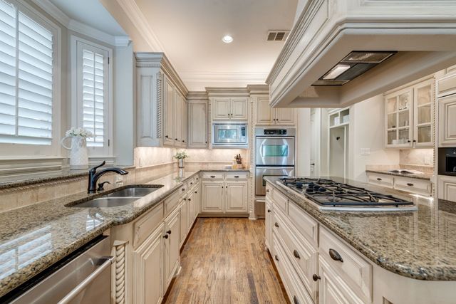 1305 Danbury Parks Drive, Keller, TX 76248