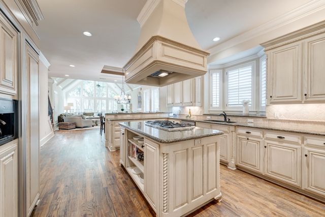 1305 Danbury Parks Drive, Keller, TX 76248