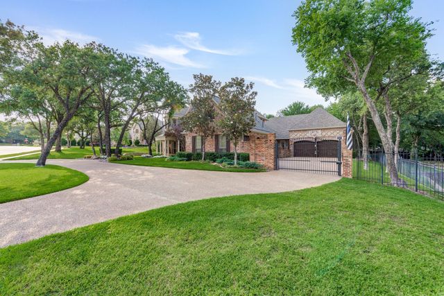 1305 Danbury Parks Drive, Keller, TX 76248