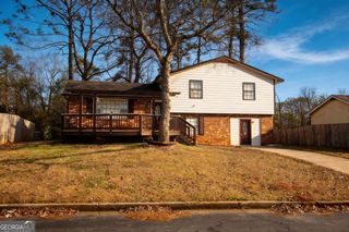 6566 Melandre Drive, Morrow, GA 30260