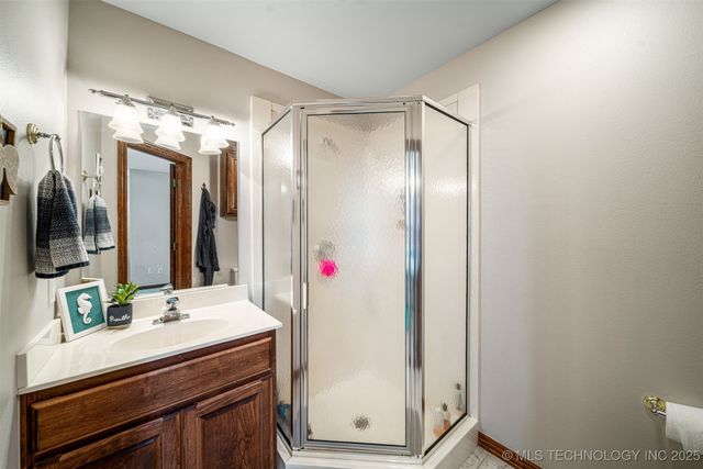 59386 E 288 Court, Grove, OK 74344