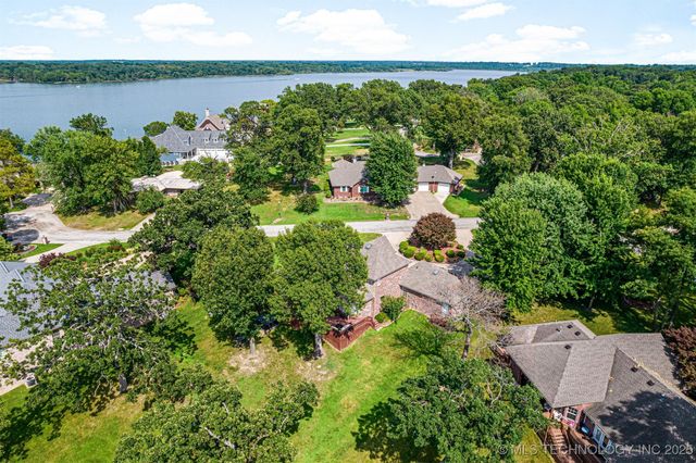 59386 E 288 Court, Grove, OK 74344