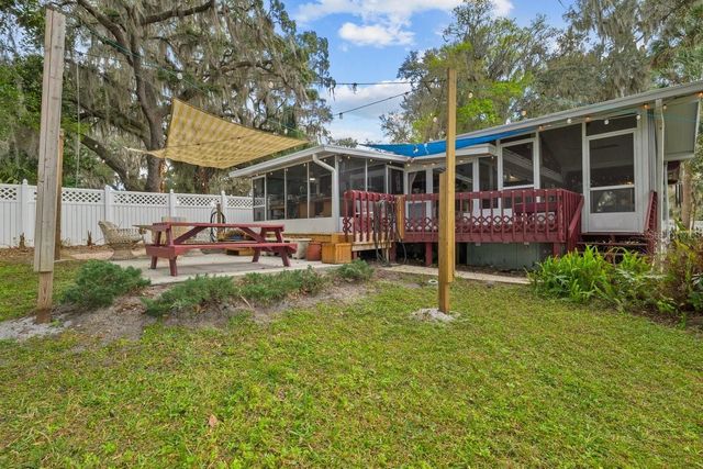 101 ORANGE STREET, Satsuma, FL 32189