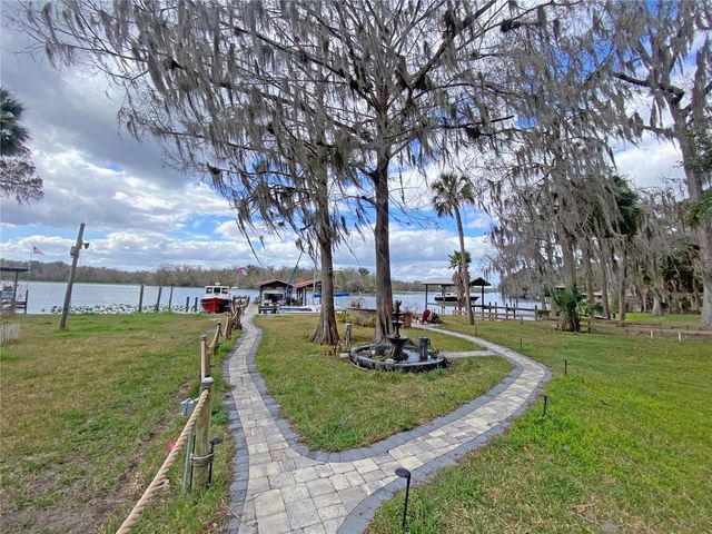 101 ORANGE STREET, Satsuma, FL 32189