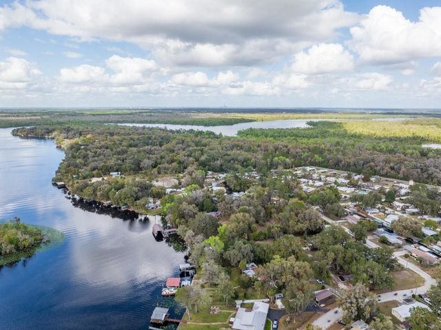 101 ORANGE STREET, Satsuma, FL 32189