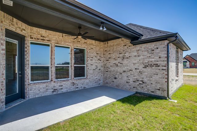 10671 Winter Wheat Lane, Venus, TX 76084