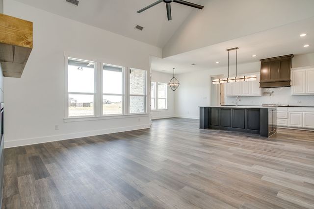 10671 Winter Wheat Lane, Venus, TX 76084