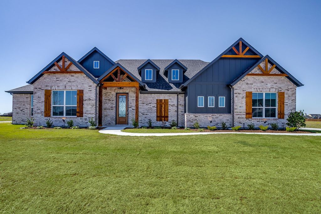 10671 Winter Wheat Lane, Venus, TX 76084