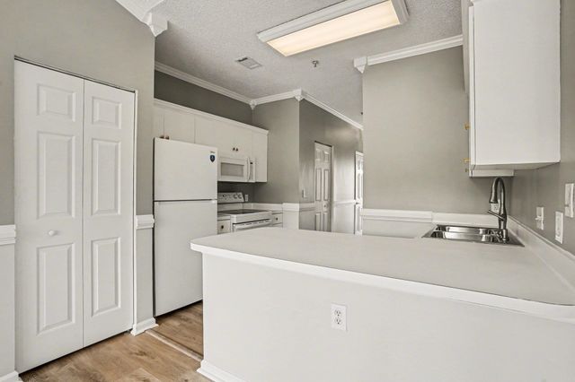 3947 Gladiola Ct Unit 302, Myrtle Beach, SC 29588