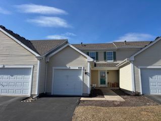 655 CHESTNUT Ridge, Minooka, IL 60447