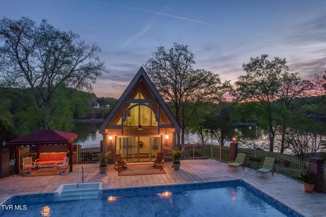 255 Willmary Road, Piney Flats, TN 37686