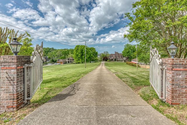 255 Willmary Road, Piney Flats, TN 37686