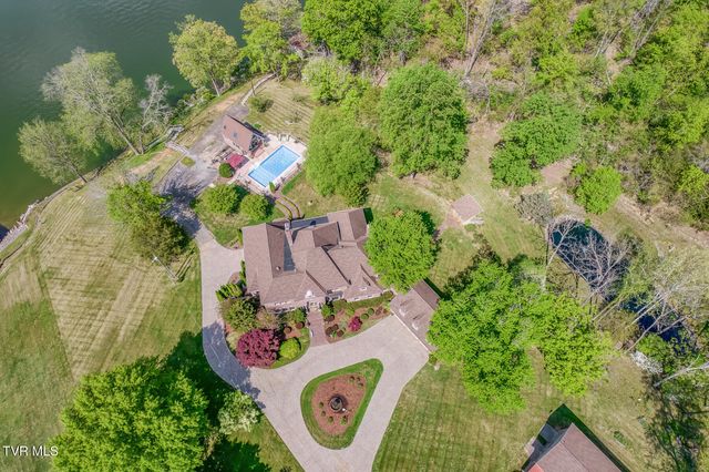 255 Willmary Road, Piney Flats, TN 37686