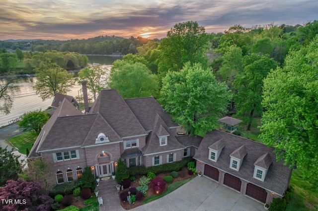 255 Willmary Road, Piney Flats, TN 37686