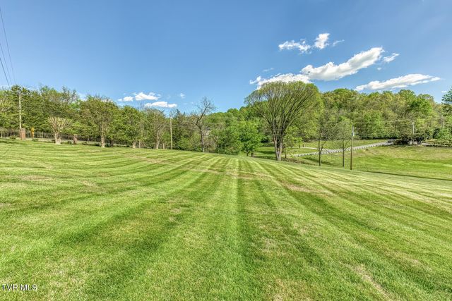 255 Willmary Road, Piney Flats, TN 37686